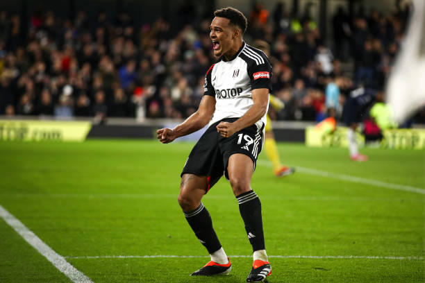 乃至整个中 乃至整个中