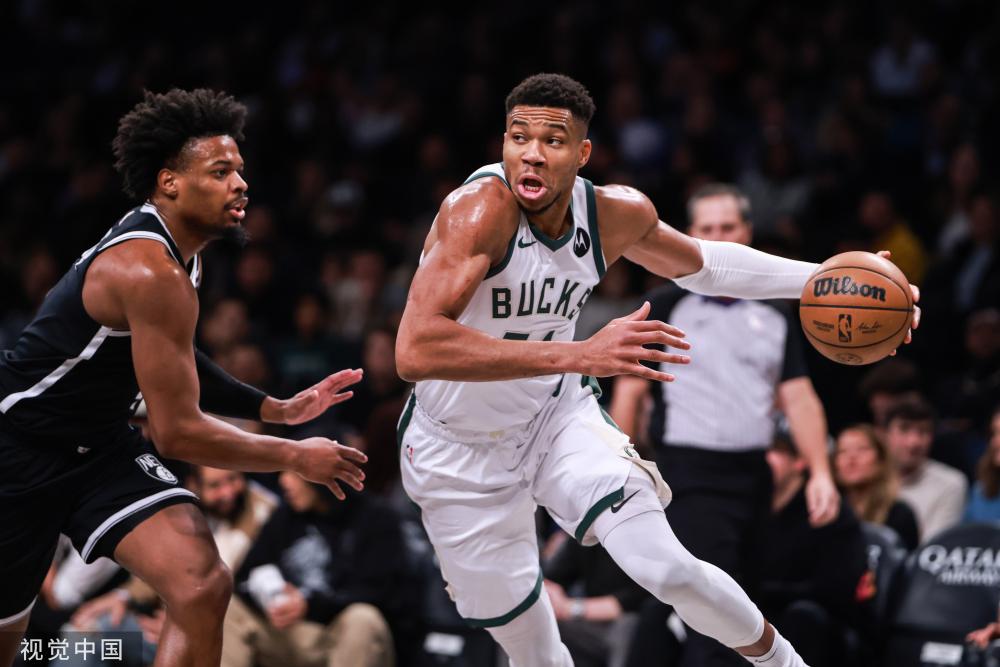 [图]NBA常规赛：魔术111-104黄蜂 班凯罗32分.